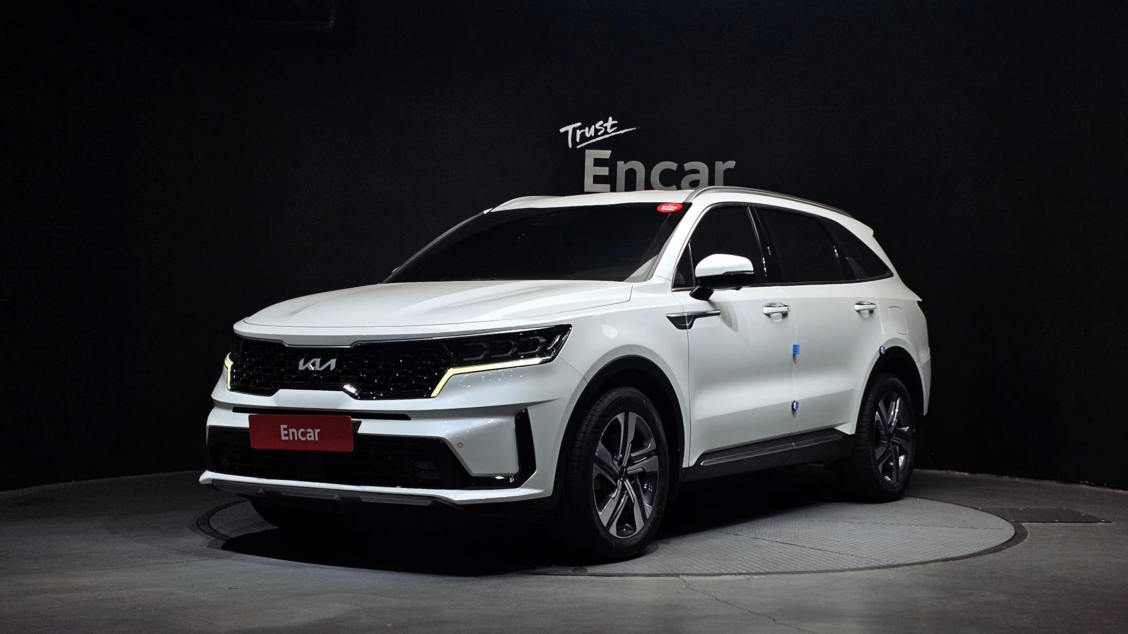 Kia Sorento HEV 1.6 2WD Noblesse, гибрид, 2022 г. 18902 км.