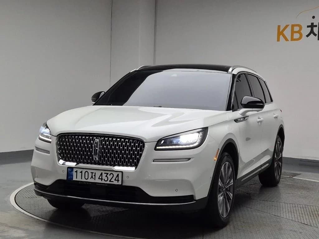Lincoln Corsair 2.0 Reserve AWD, 2022 г. 81766 км.