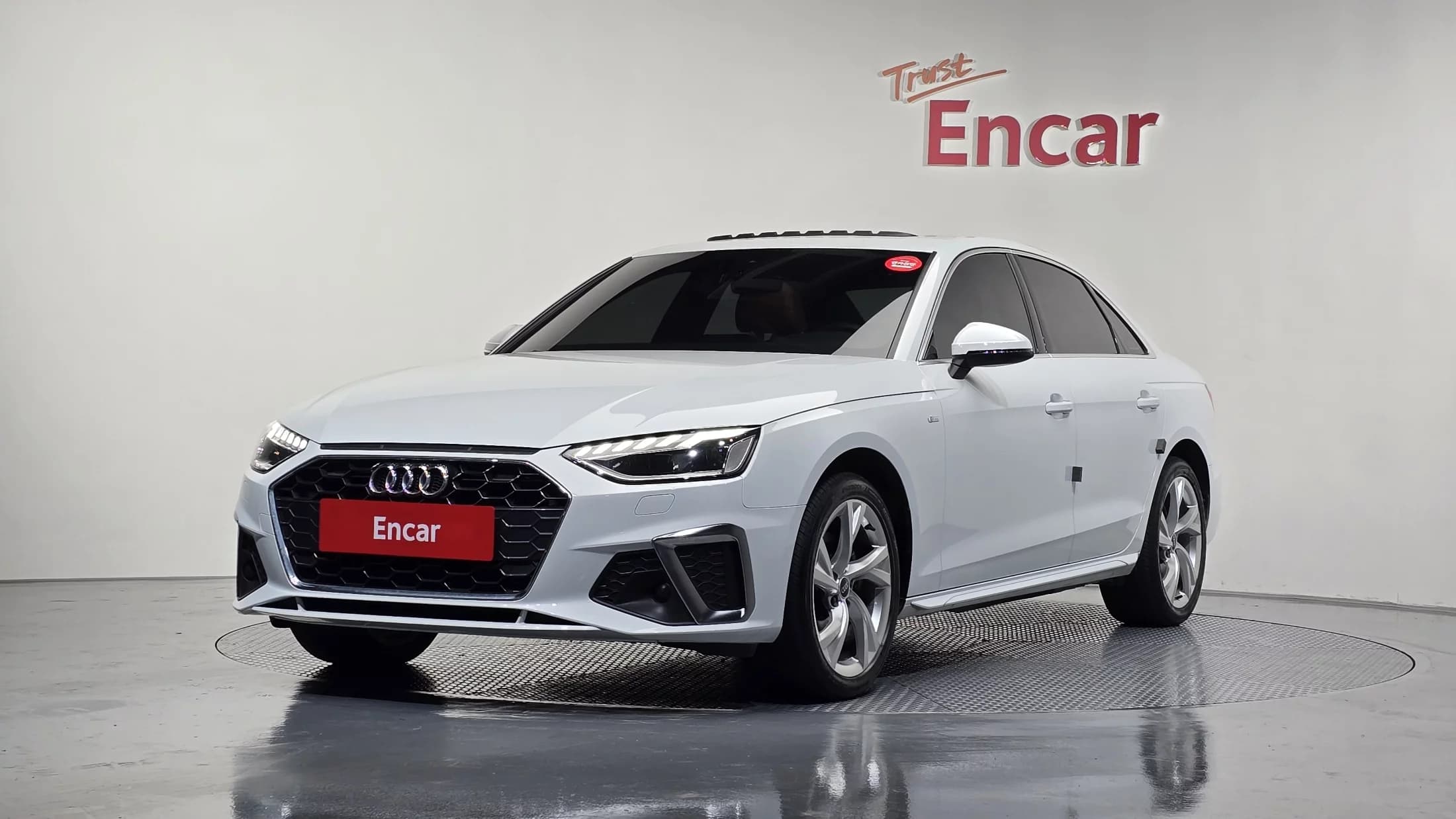 Audi A4 40 TFSI Premium, 2021 г. 70642 км.