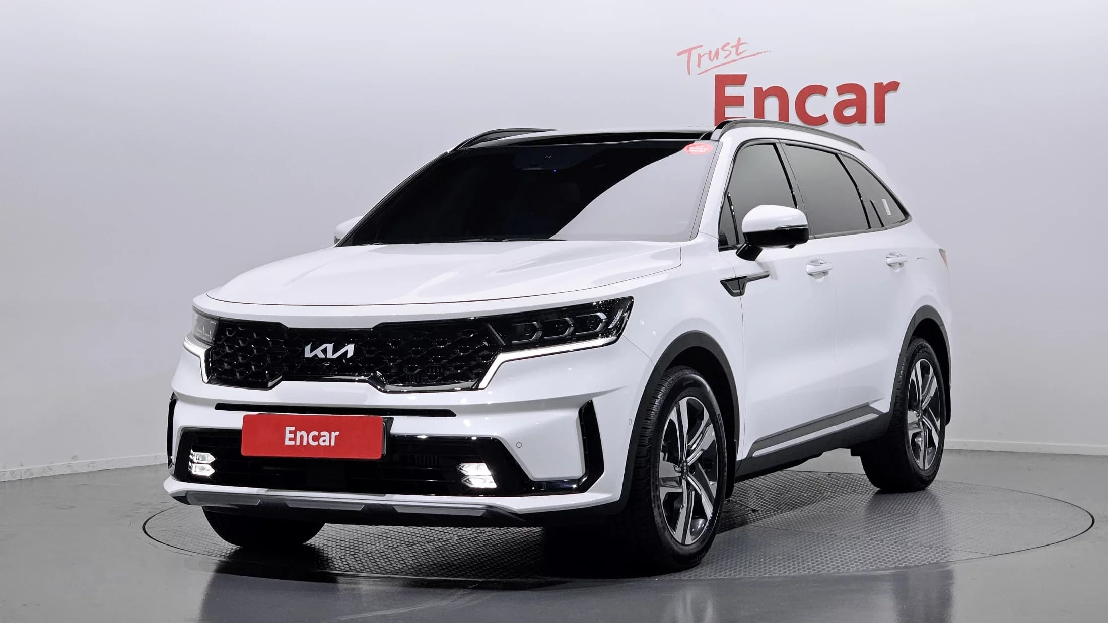 Kia Sorento HEV 1.6 2WD Gravity, гибрид, 2023 г. 8937 км.
