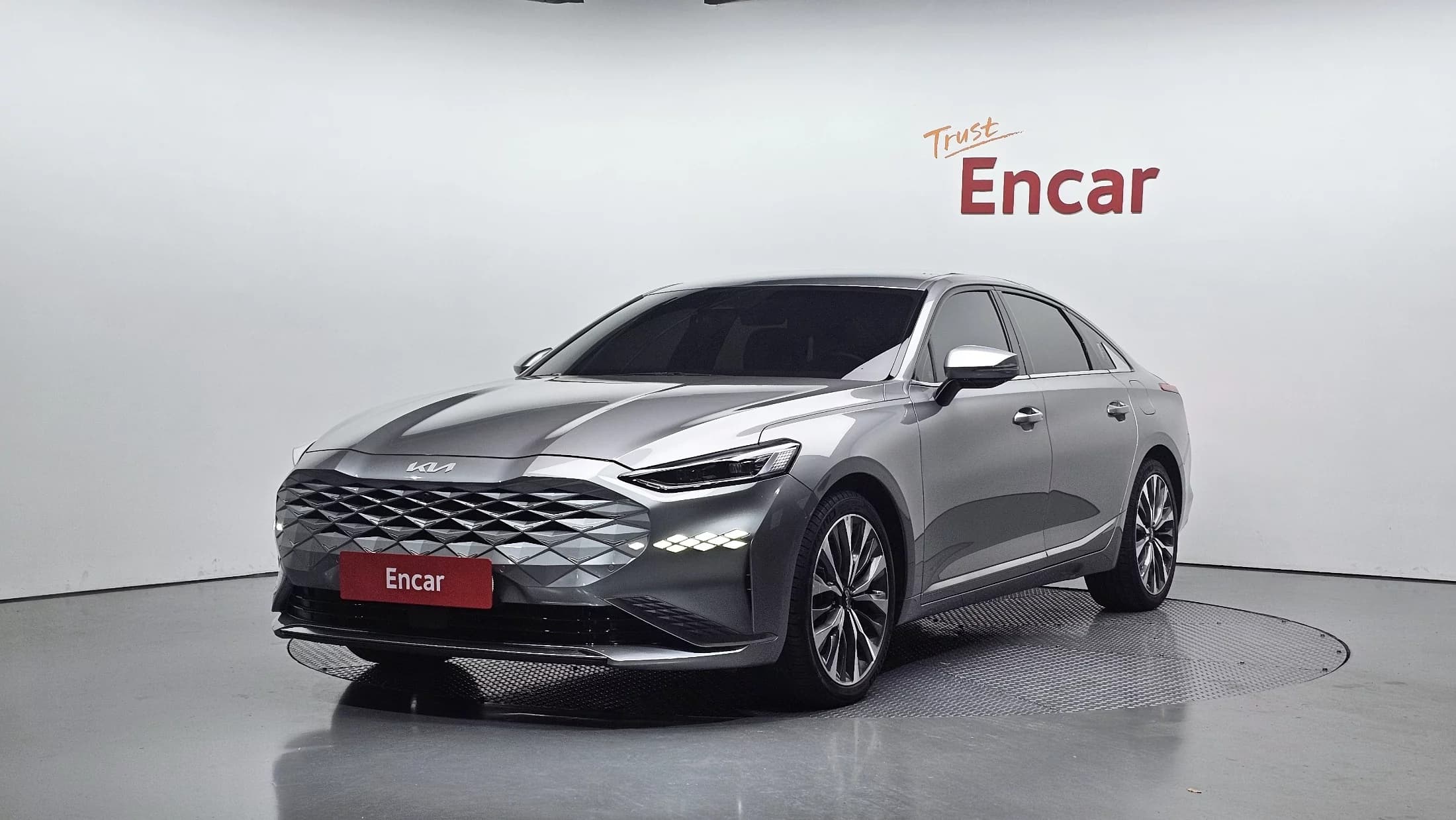 Kia K8 2.5 Gasoline 2WD Noblesse, 2021 г. 94216 км.