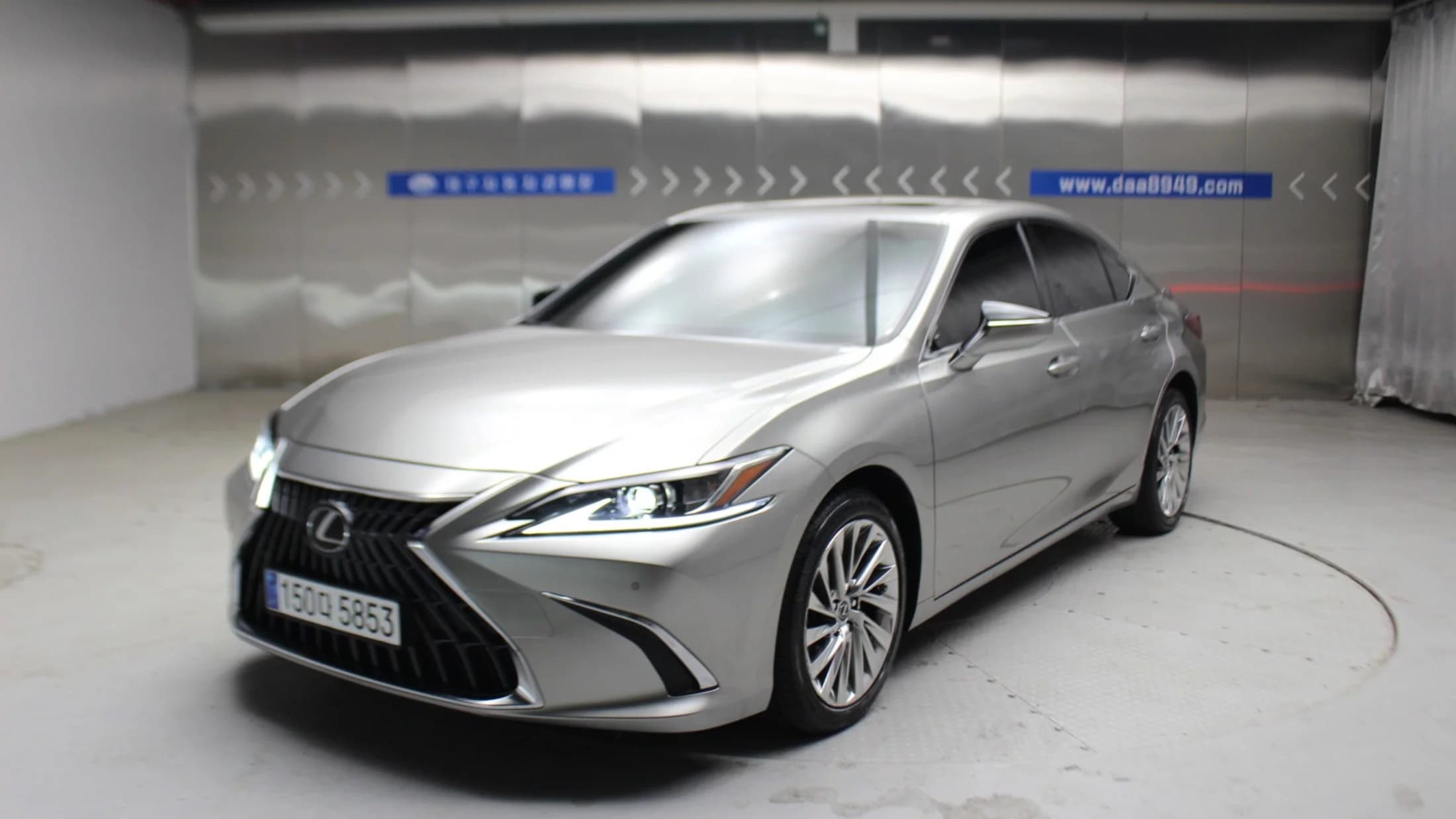 Lexus ES300h Luxury Plus, гибрид, 2022 г. 33776 км.