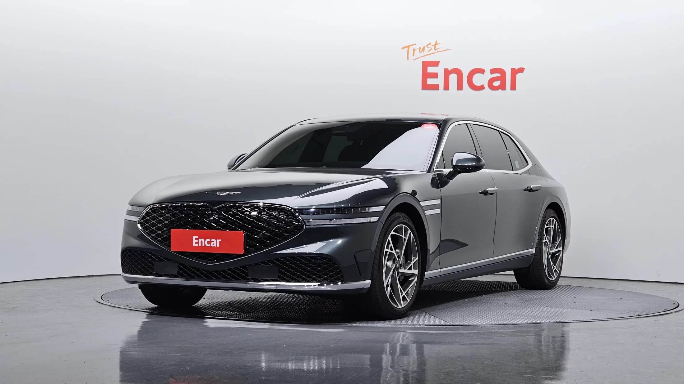 Genesis G90 Gasoline 3.5 Turbo AWD, 2022 г. 21589 км.