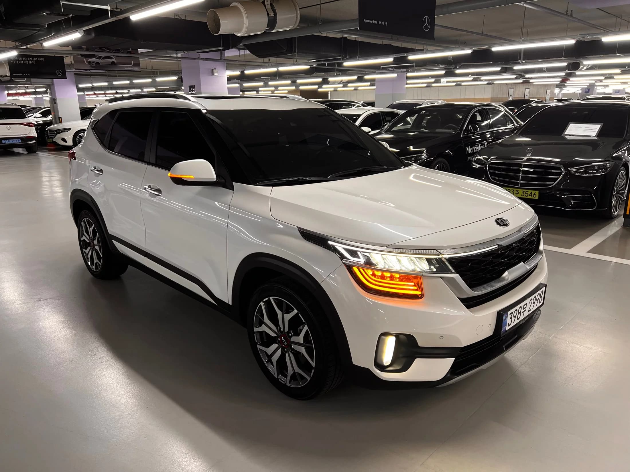 Kia Seltos Gasoline 1.6 Turbo 4WD Signature, 2021 г. 73095 км.