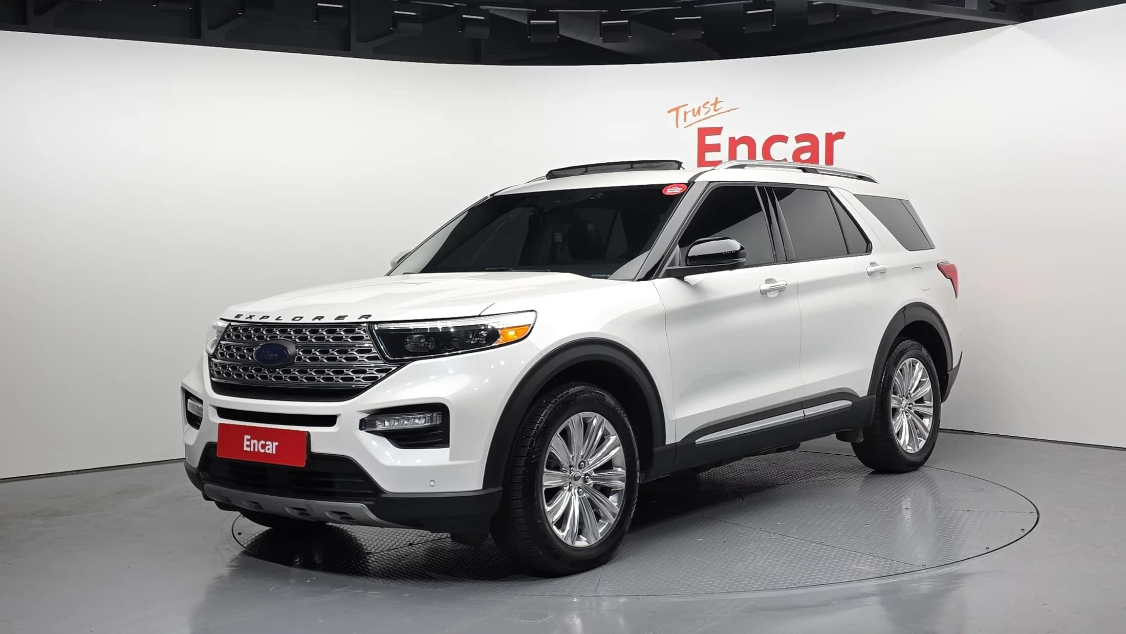 Ford EXPLORER 2.3 LimIted 4WD, 2022 г. 60741 км.