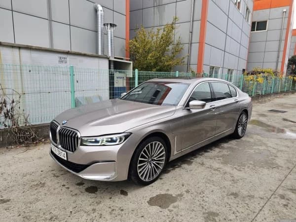 BMW 7-Series 745Le iPerformance Design Pure Excellence, гибрид, 2021 г. 131889 км.