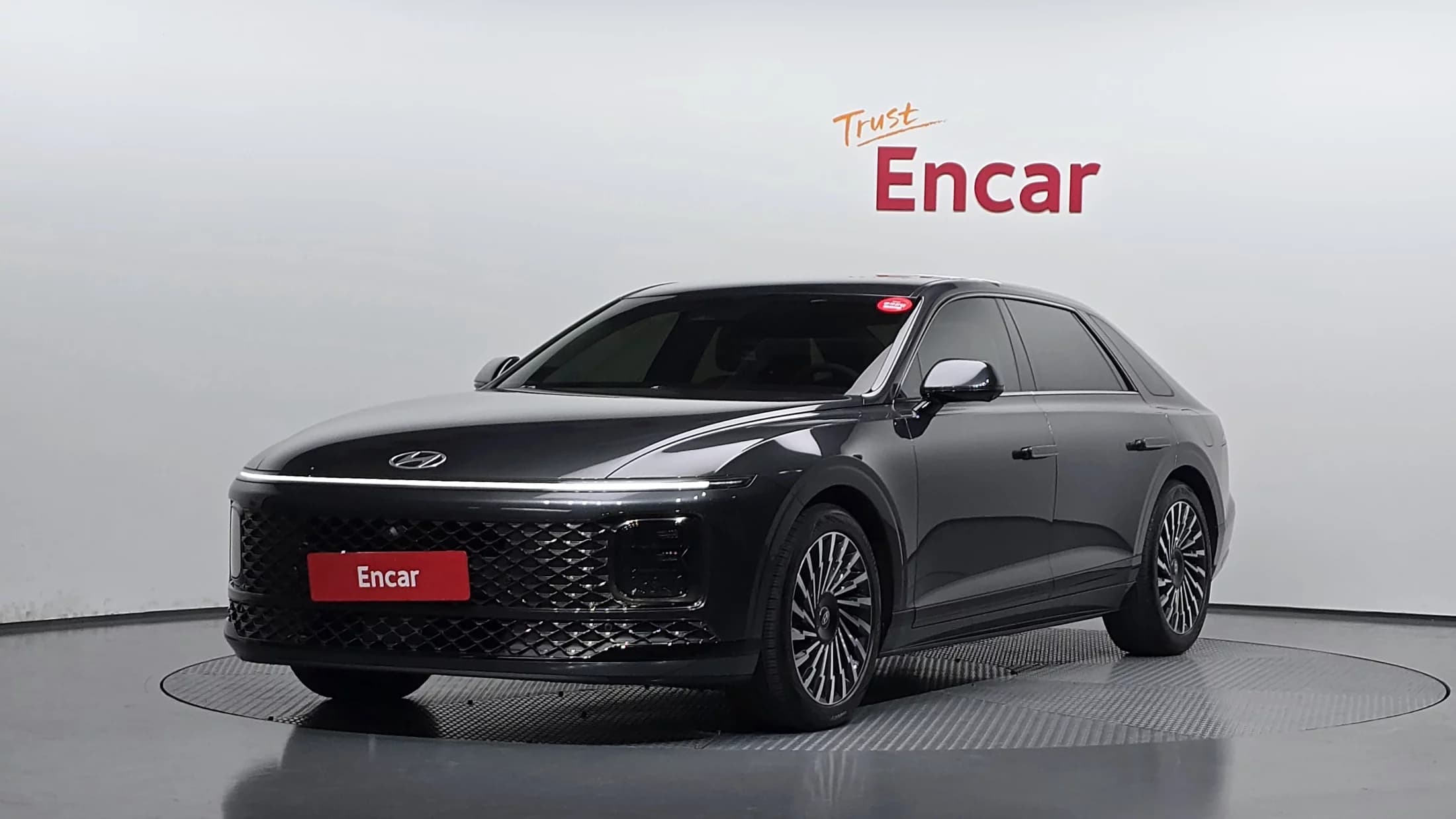 Hyundai Grandeur 2,5 Gasoline 2WD Calligraphy, 2023 г. 23050 км.